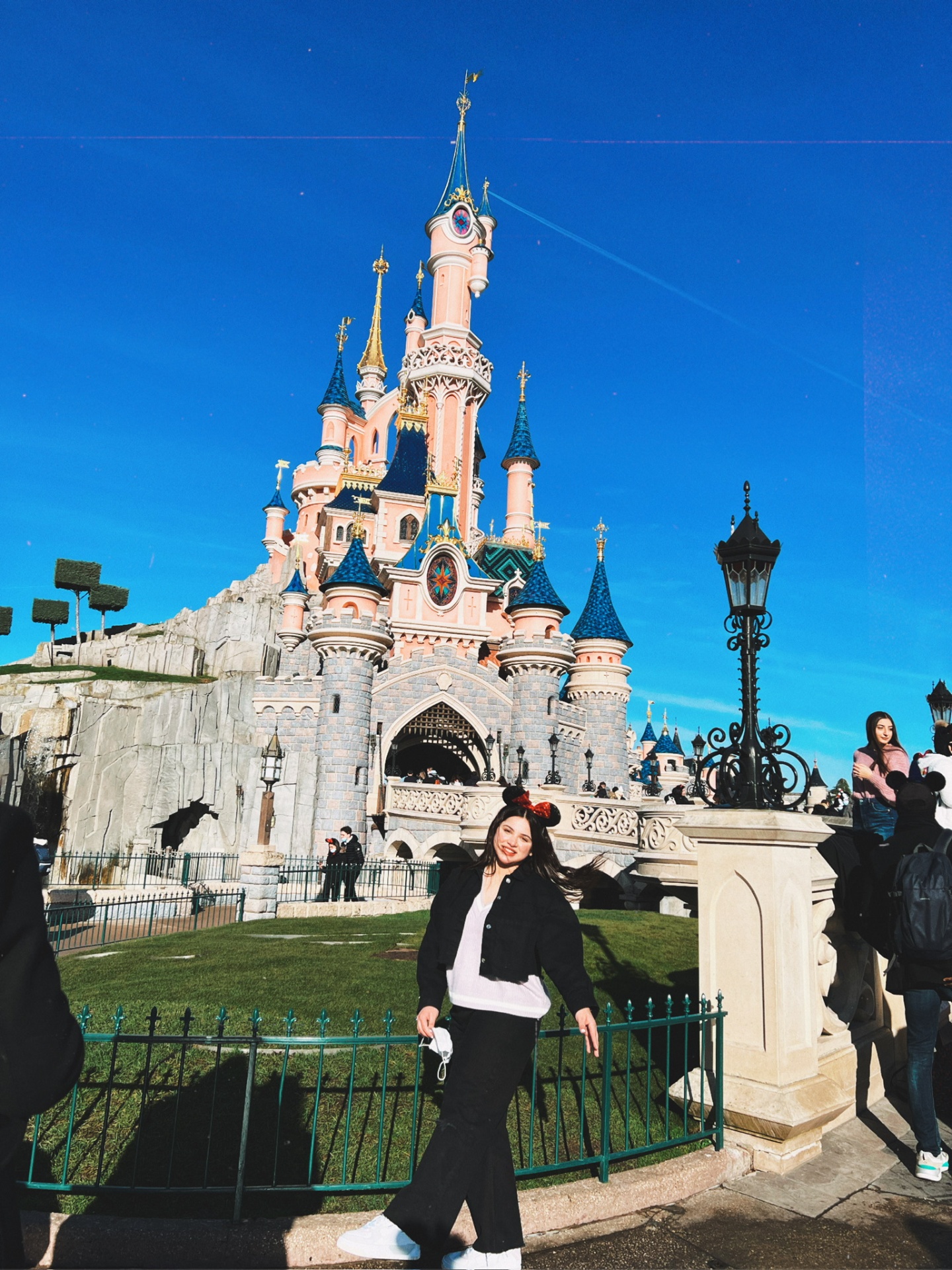 Sanya at Disneyland Paris